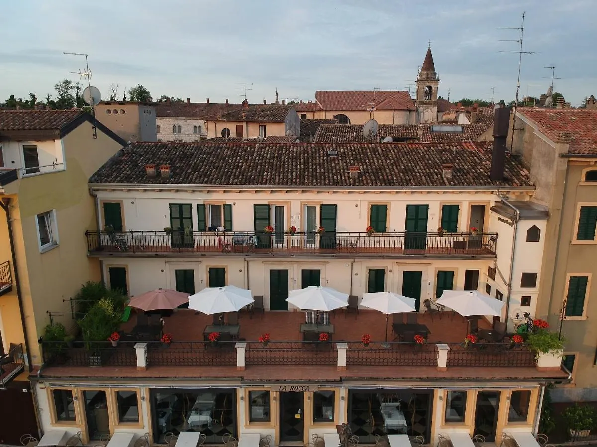 Fiori Sull'Acqua Apartments Peschiera del Garda Italy